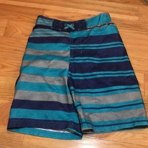 Boys youth size 8-10 swim trunks shorts w/insert